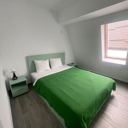 Marisah Residence #6 Otopeni Exterior foto